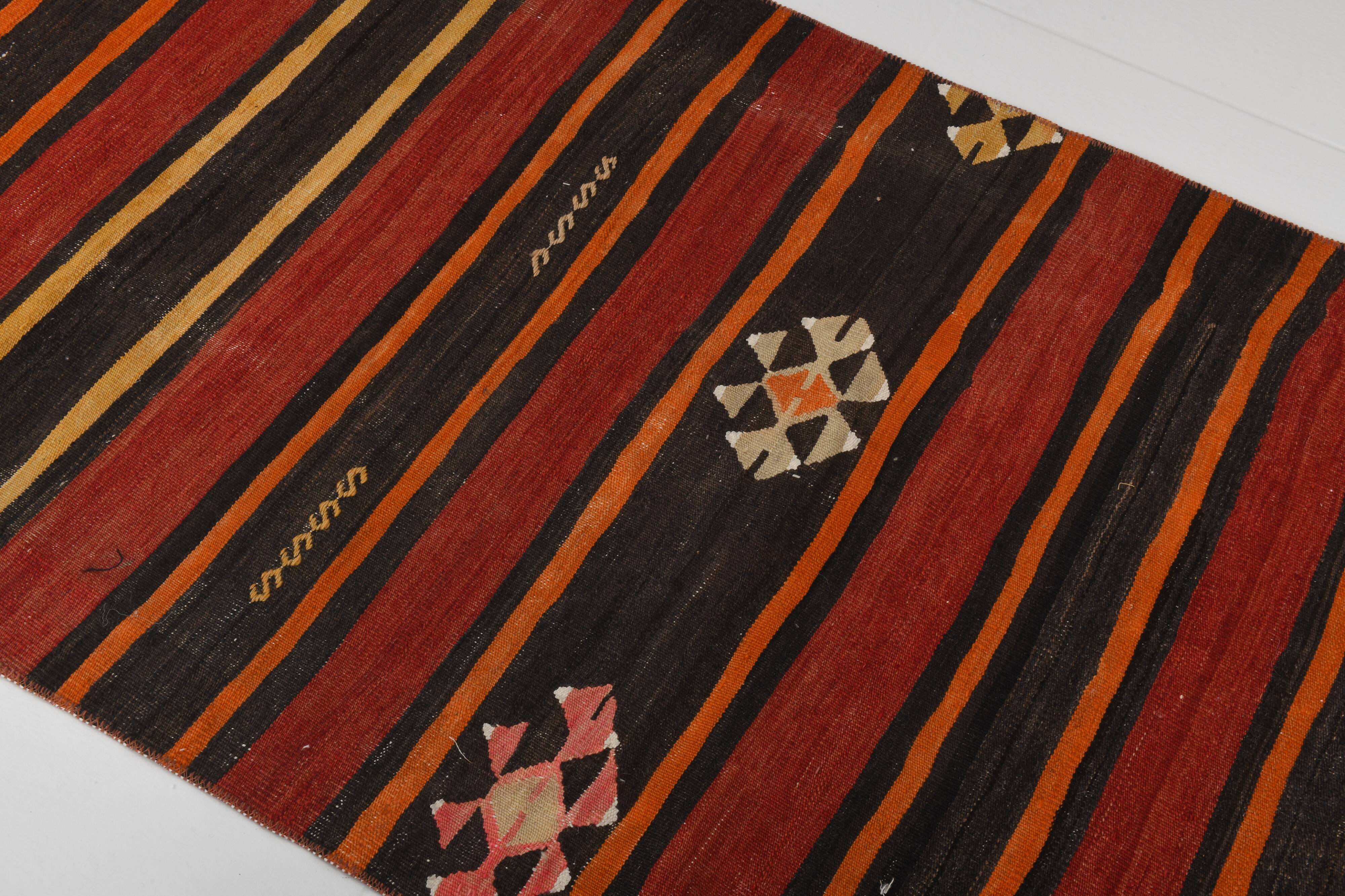 3x10 Red Brown Kilim Runner Rug 80x303Cm