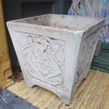 Big Concrete Planter early XX th, with Art Nouveau motif