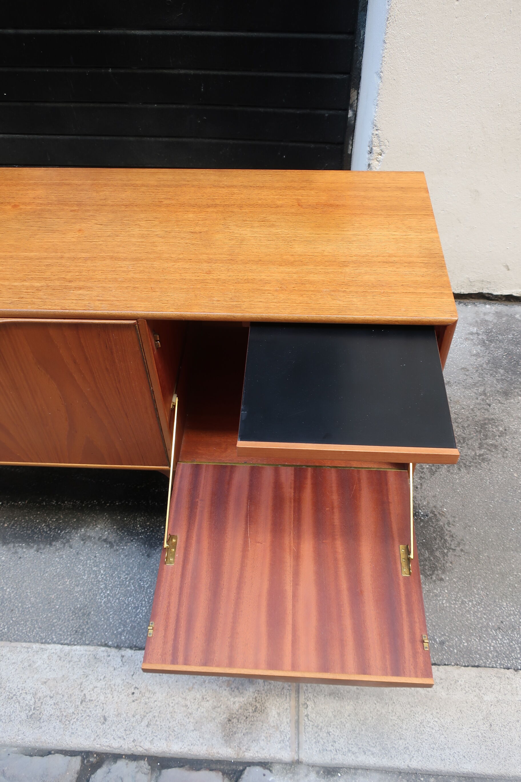 The Mcintosh teak 1960s enfilade