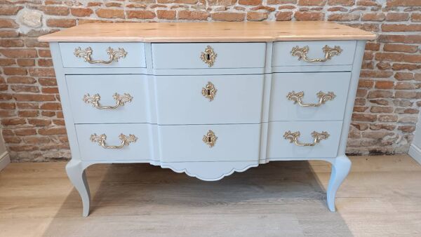 Commode style Régence en merisier