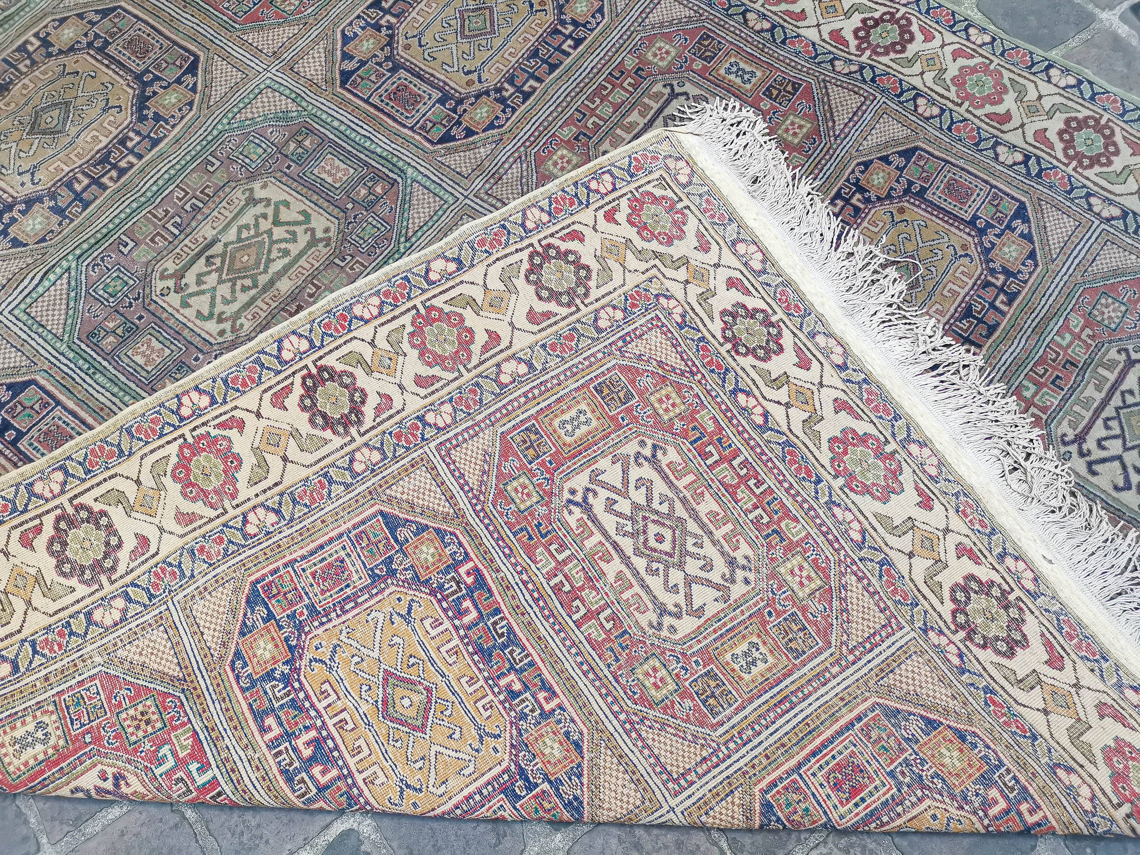 Turkish vintage handmade oriental rug Caesarea 3 x 2 m