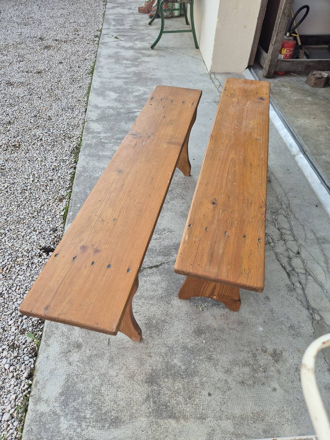 Set of 4 farm benches in old fir 1950s - 1m30