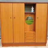 Scandinavian dressing cabinet with round mirror