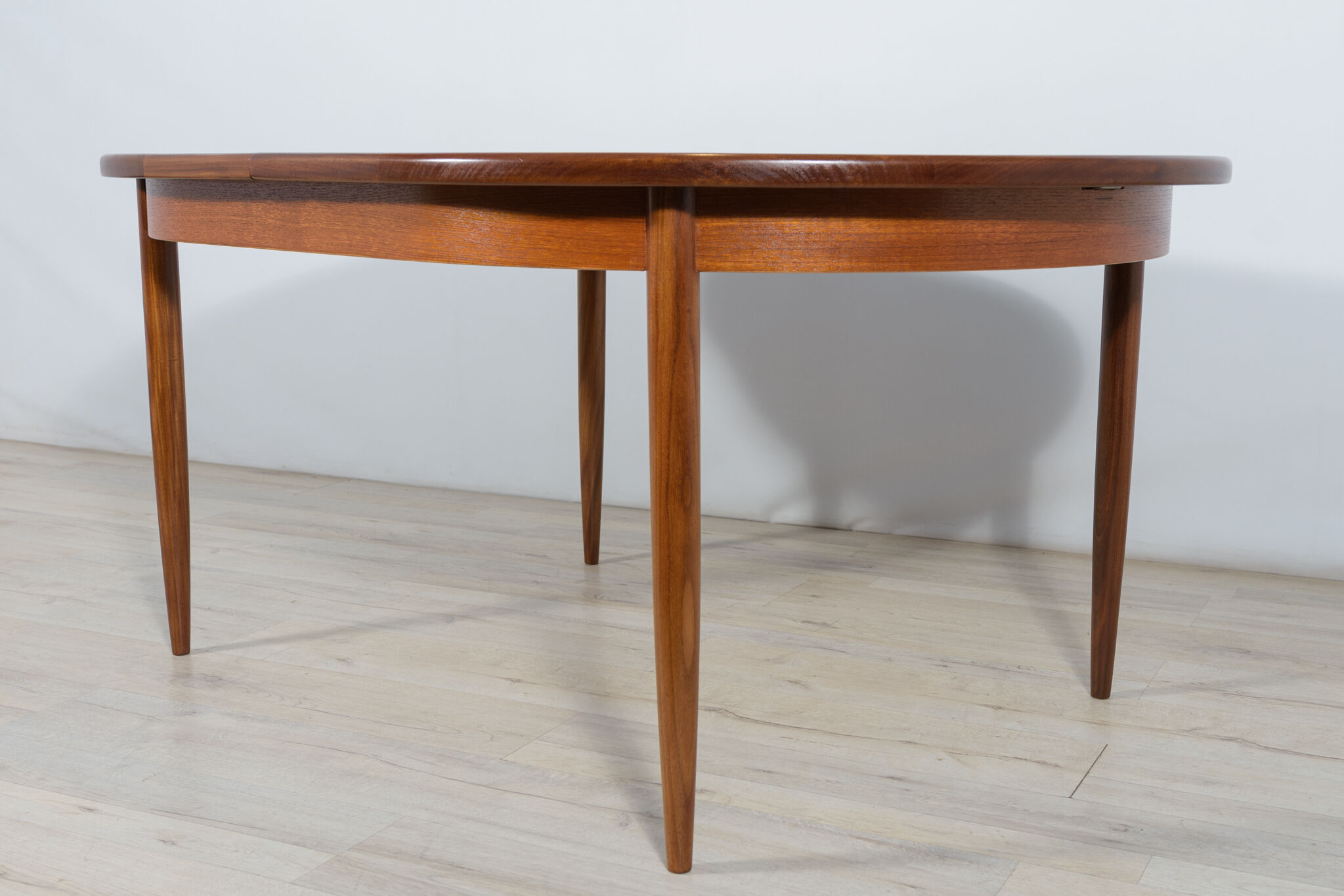 Mid-Century Teak Oval Dining Table by G-Plan, 1960s