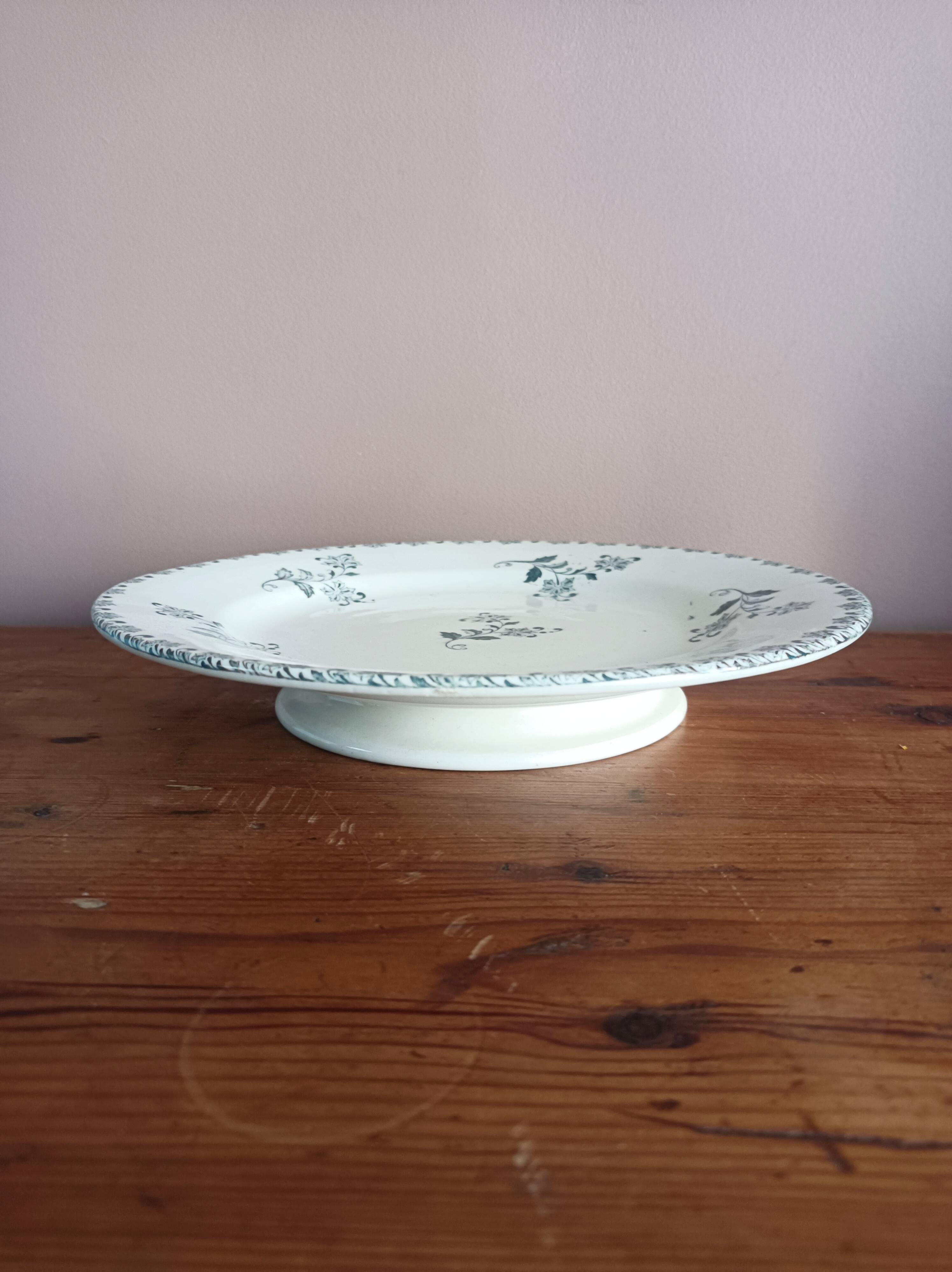 Assiette montée terre de fer Salins, Chantilly