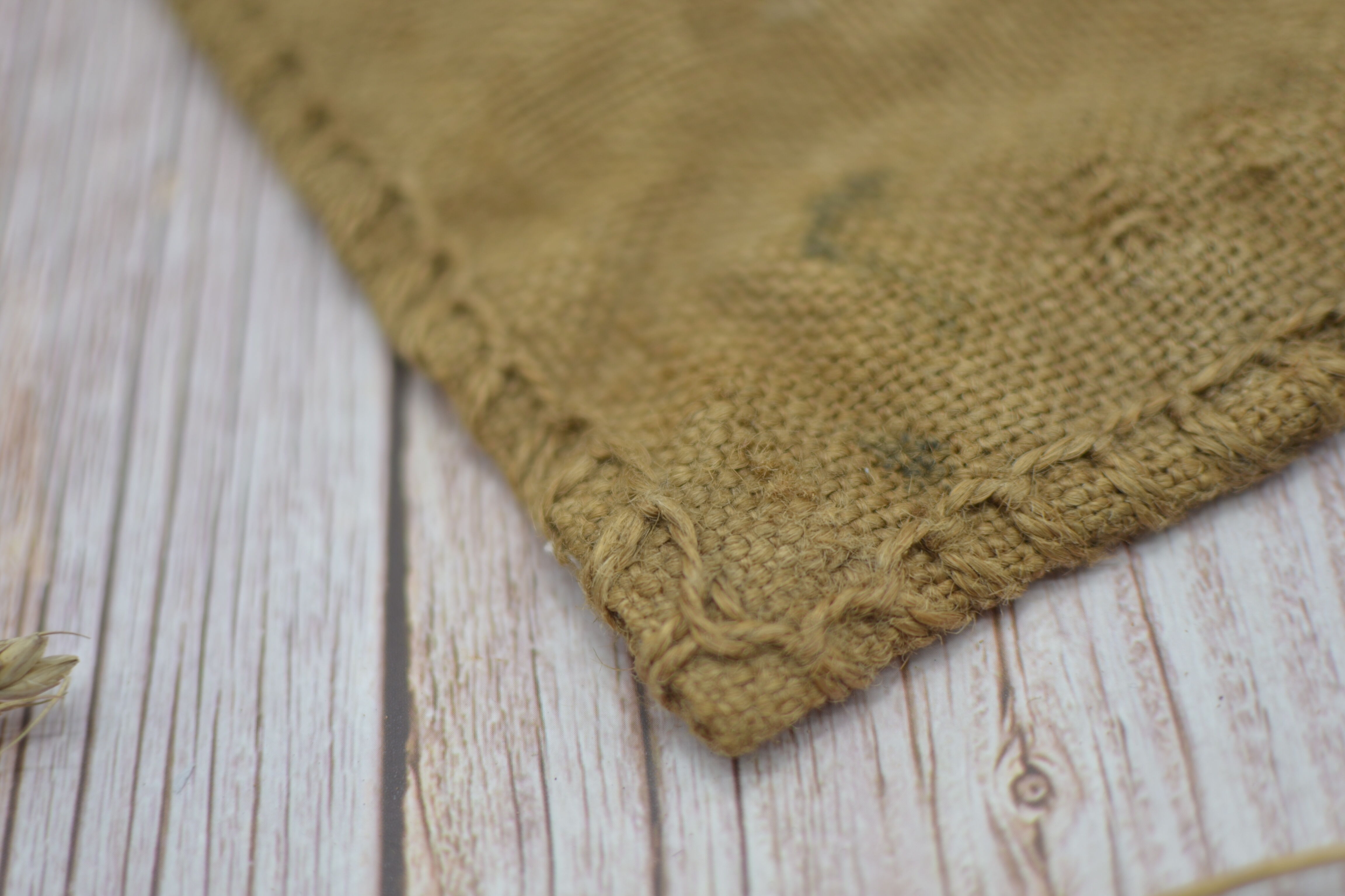 Bag in burlap that allowed transport