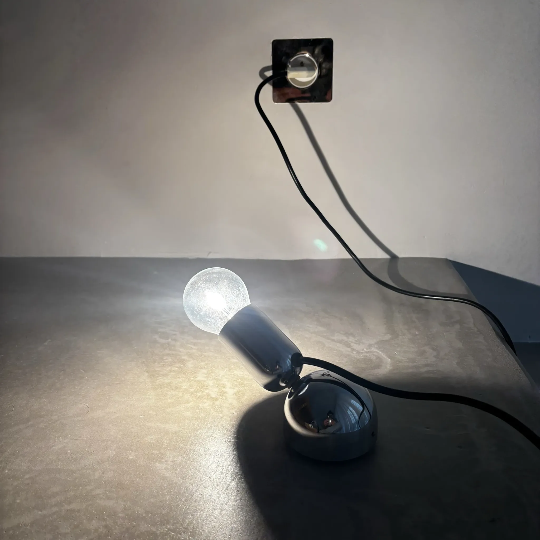 Lampe Pollux par Ingo Maurer