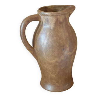 Carafe en grès