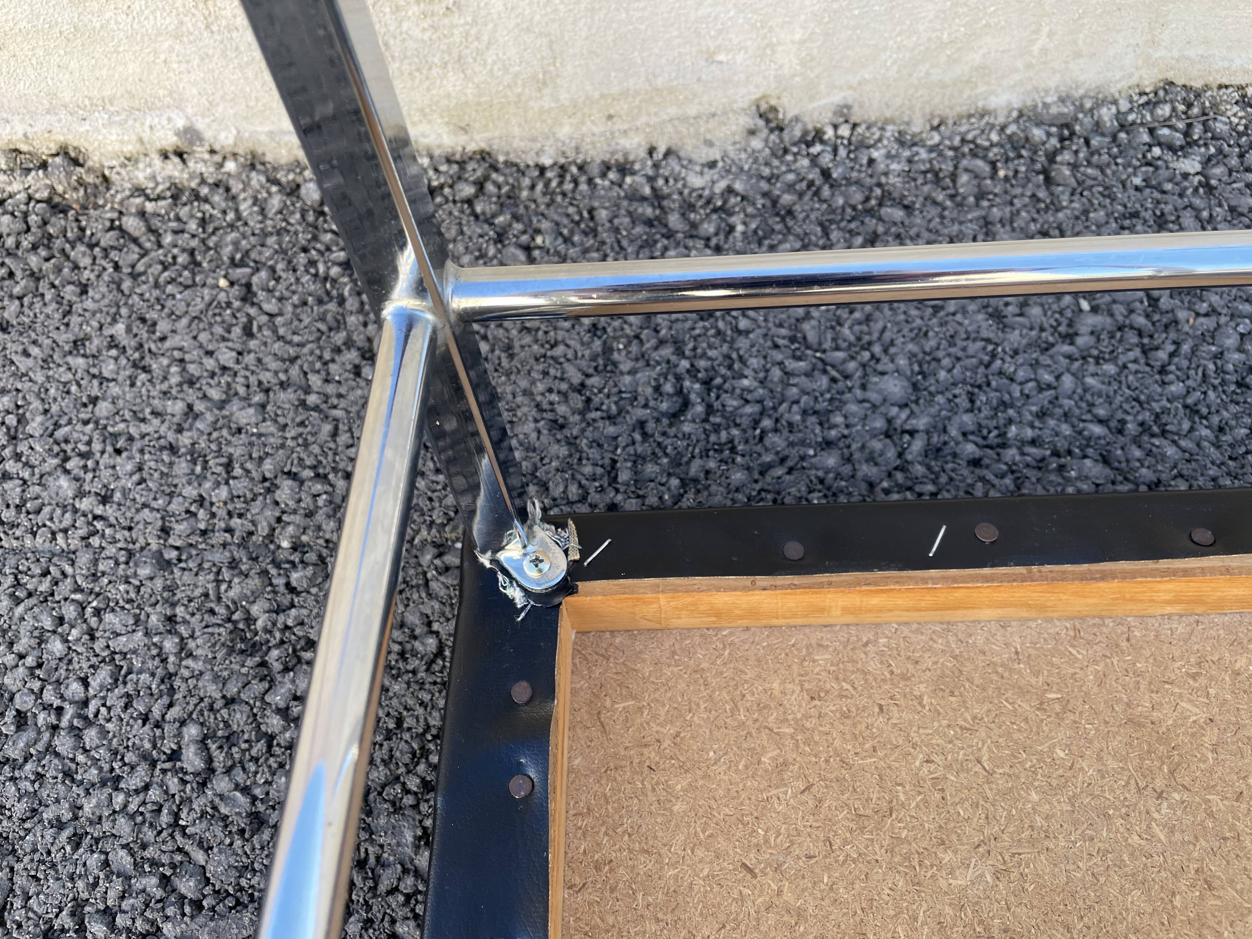 Stool year 70 skaï and chrome metal