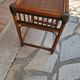 Table de chevet en rotin vintage