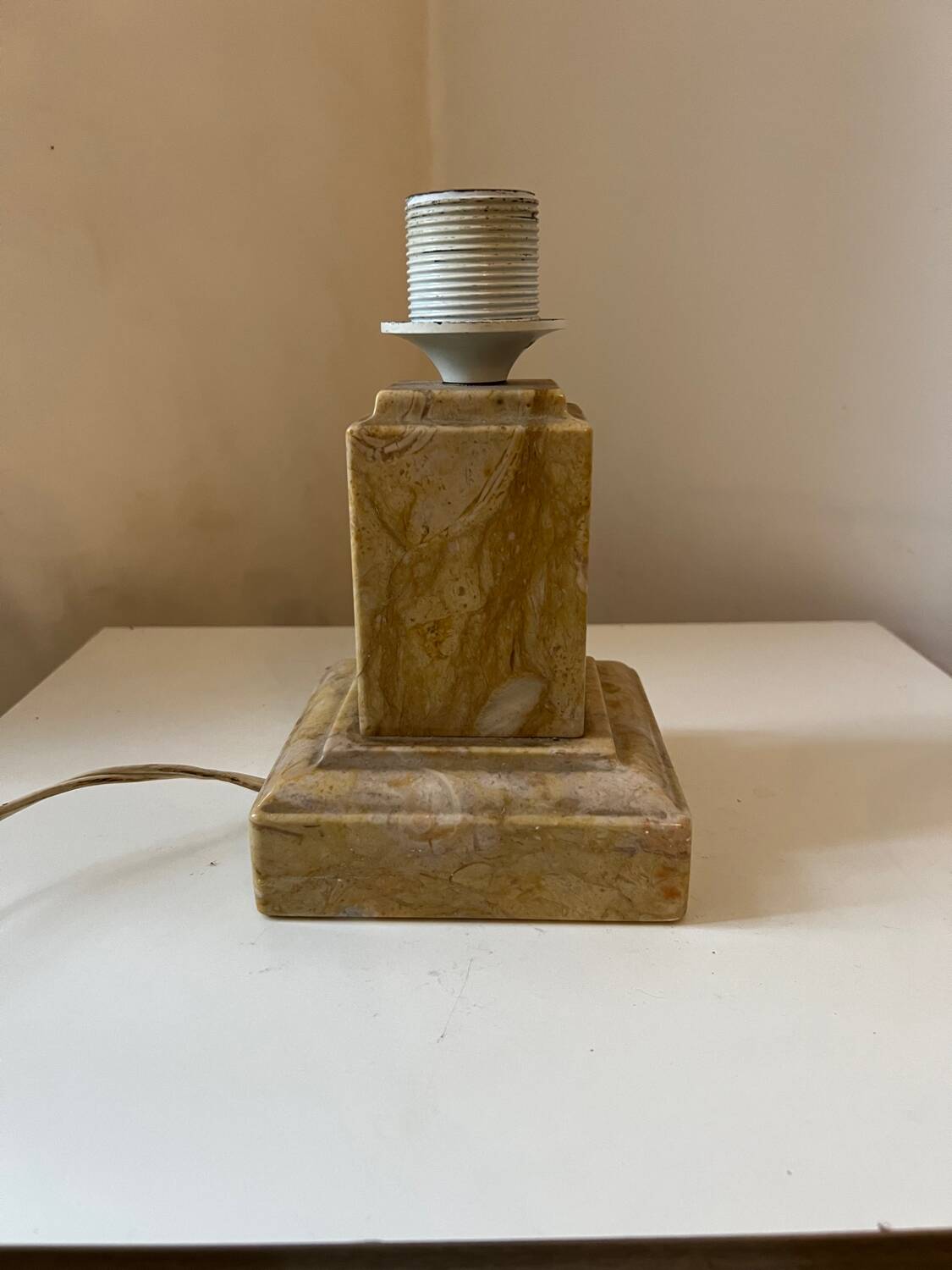 Vintage art deco beige marble lamp base