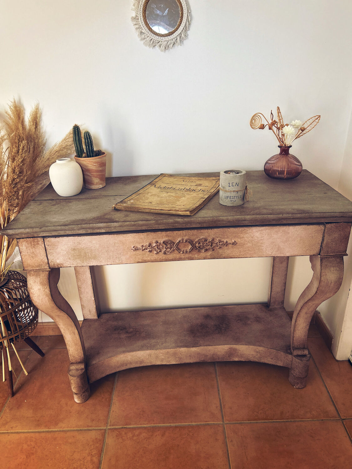 Console shabby chic Tuscan patina
