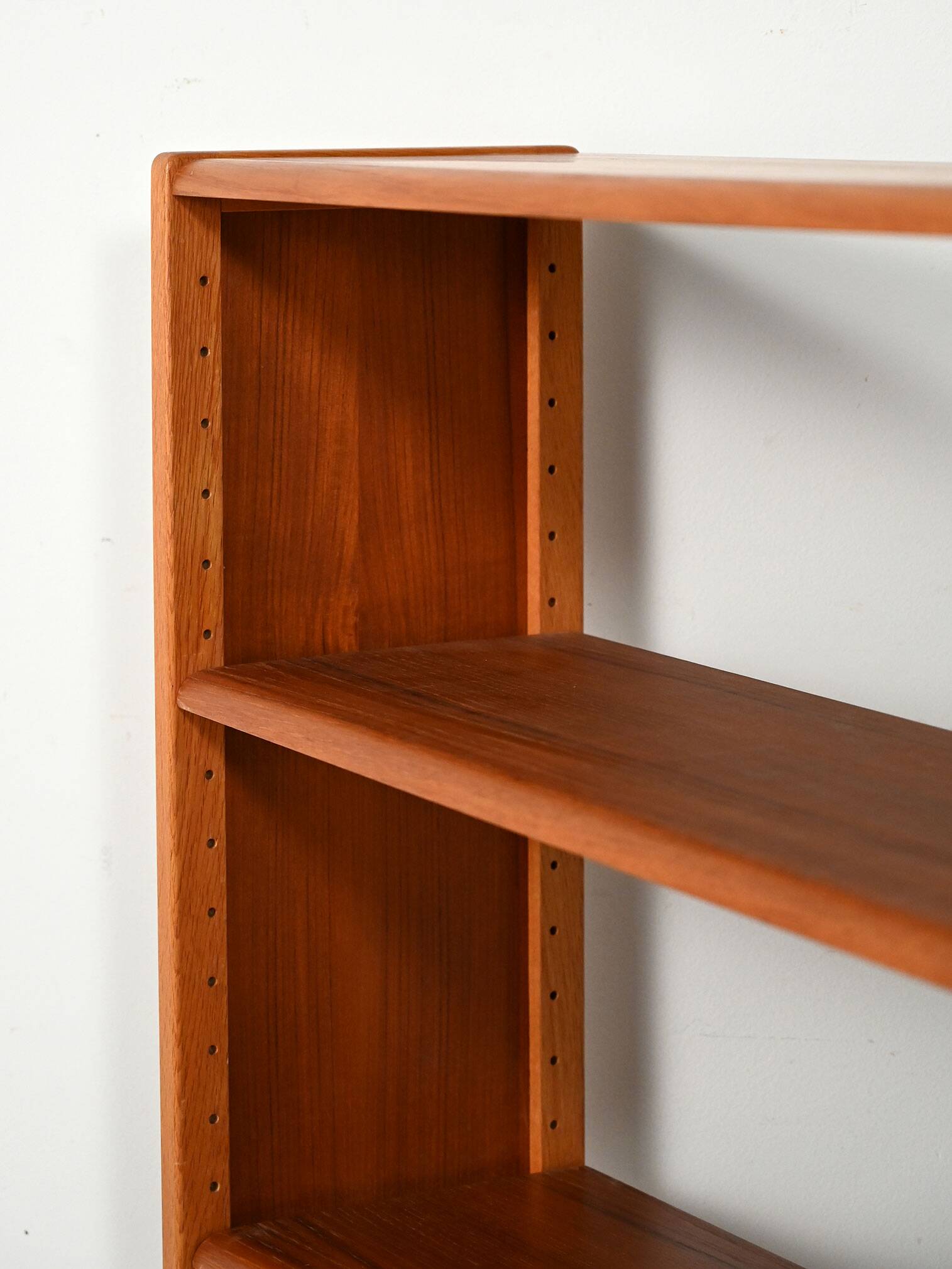 Scandinavian oak and teak bookshelf with adjustable shelves