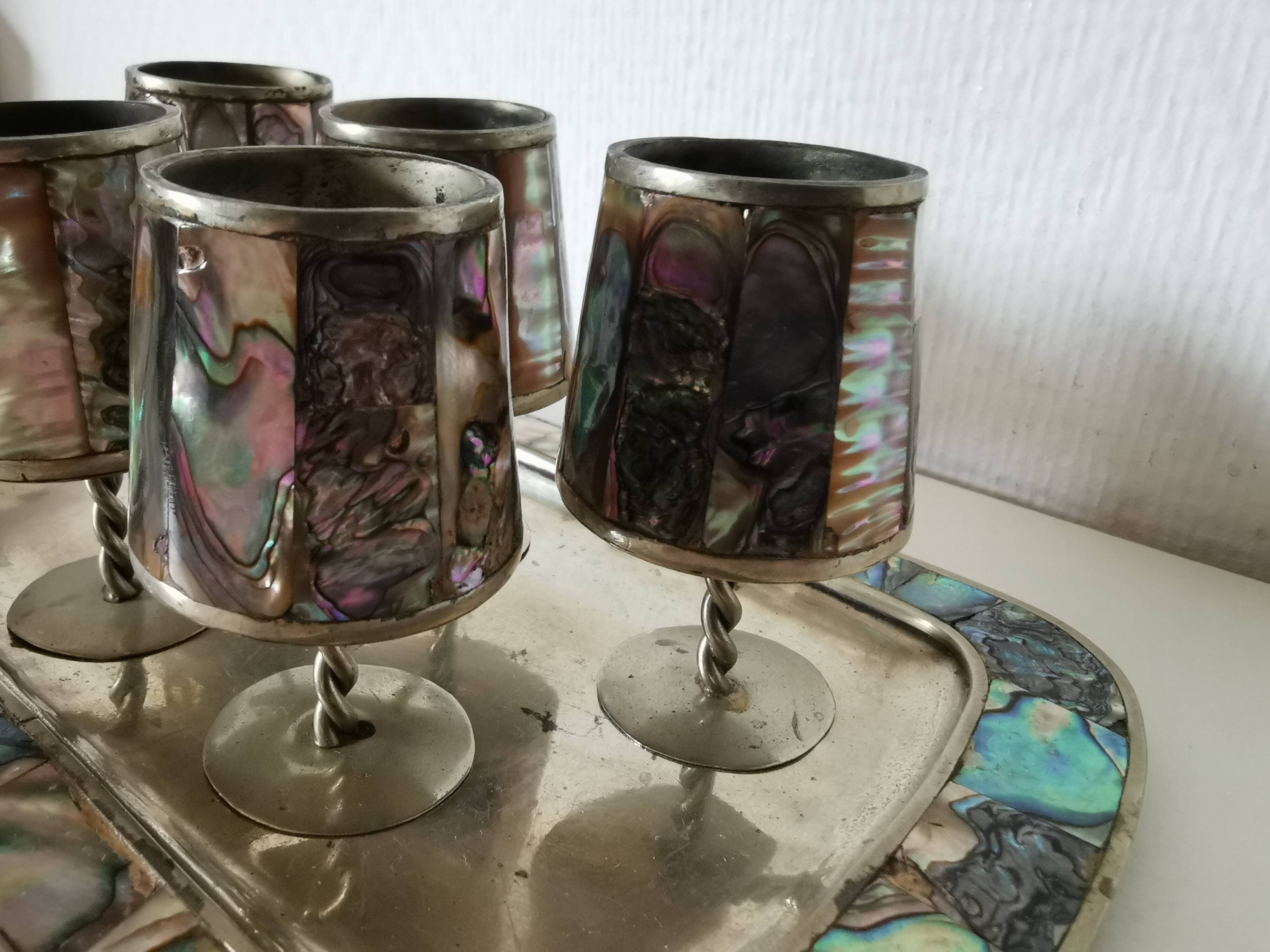 digestive service, glass and tray in silver metal Mexican abalone