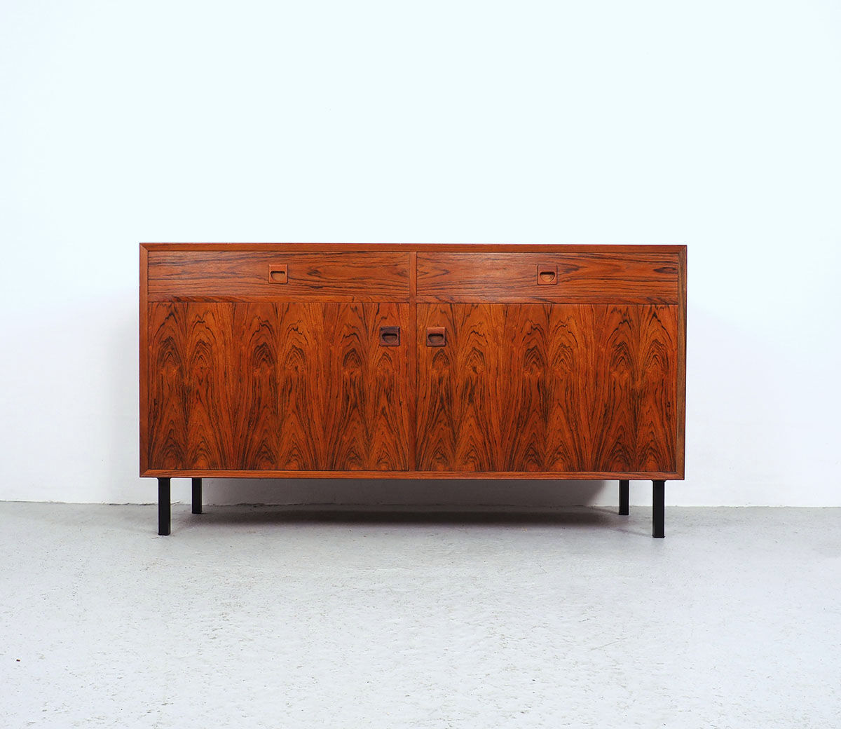 Brouer Danish design rosewood sideboard, 1960s