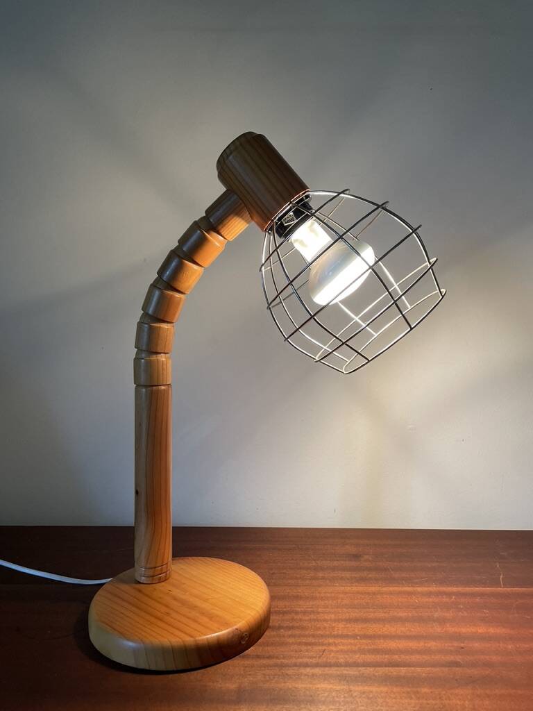 SOLBACKENS SVARVERI desk lamp