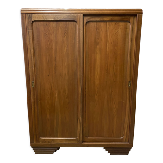 Wardrobe sliding doors