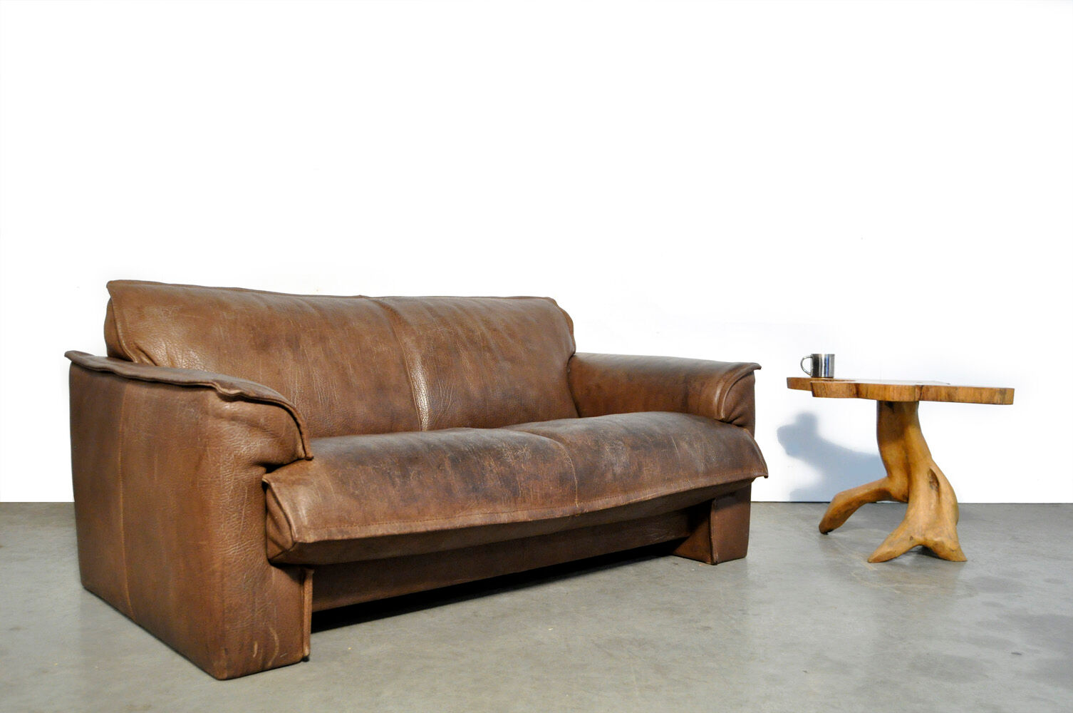 Neck leather 2-seater sofa by Hugo de Ruiter for Leolux, 1970s Netherlands