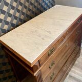 Louis Philippe antique chest of drawers with 4 drawers and a white marble top.