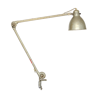 Classic industrial desk lamp "Essde lampan" by Bröderna Johansson Skelefteå. Sweden 1960s