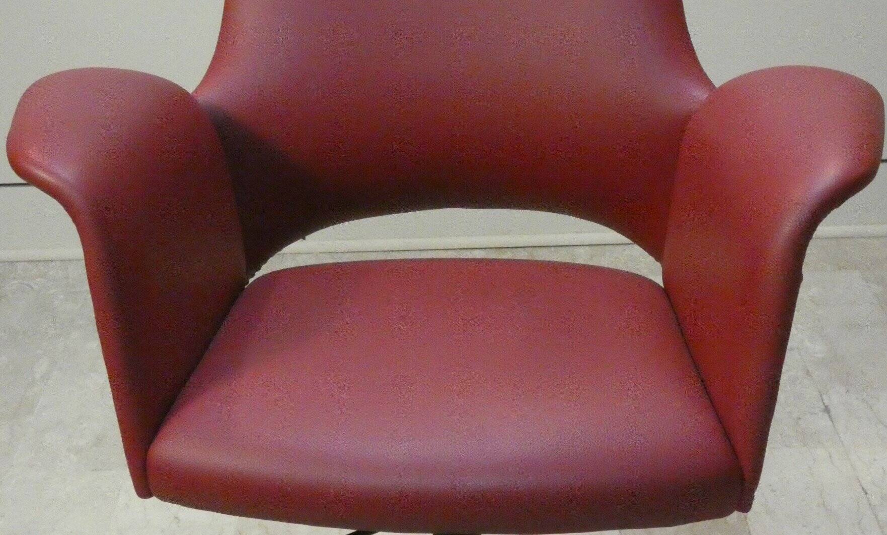 Set of 2 vintage swivel chairs in vinyl, 1960s