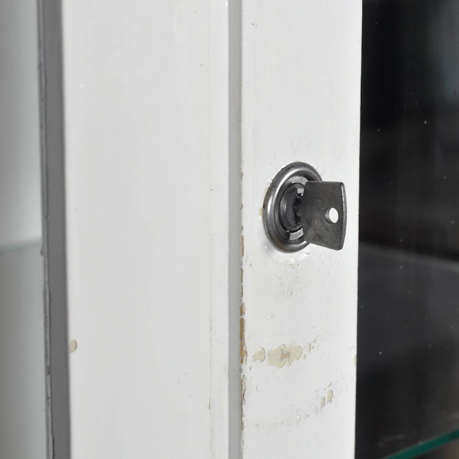 Armoire à Pharmacie Double Portes - Garnie