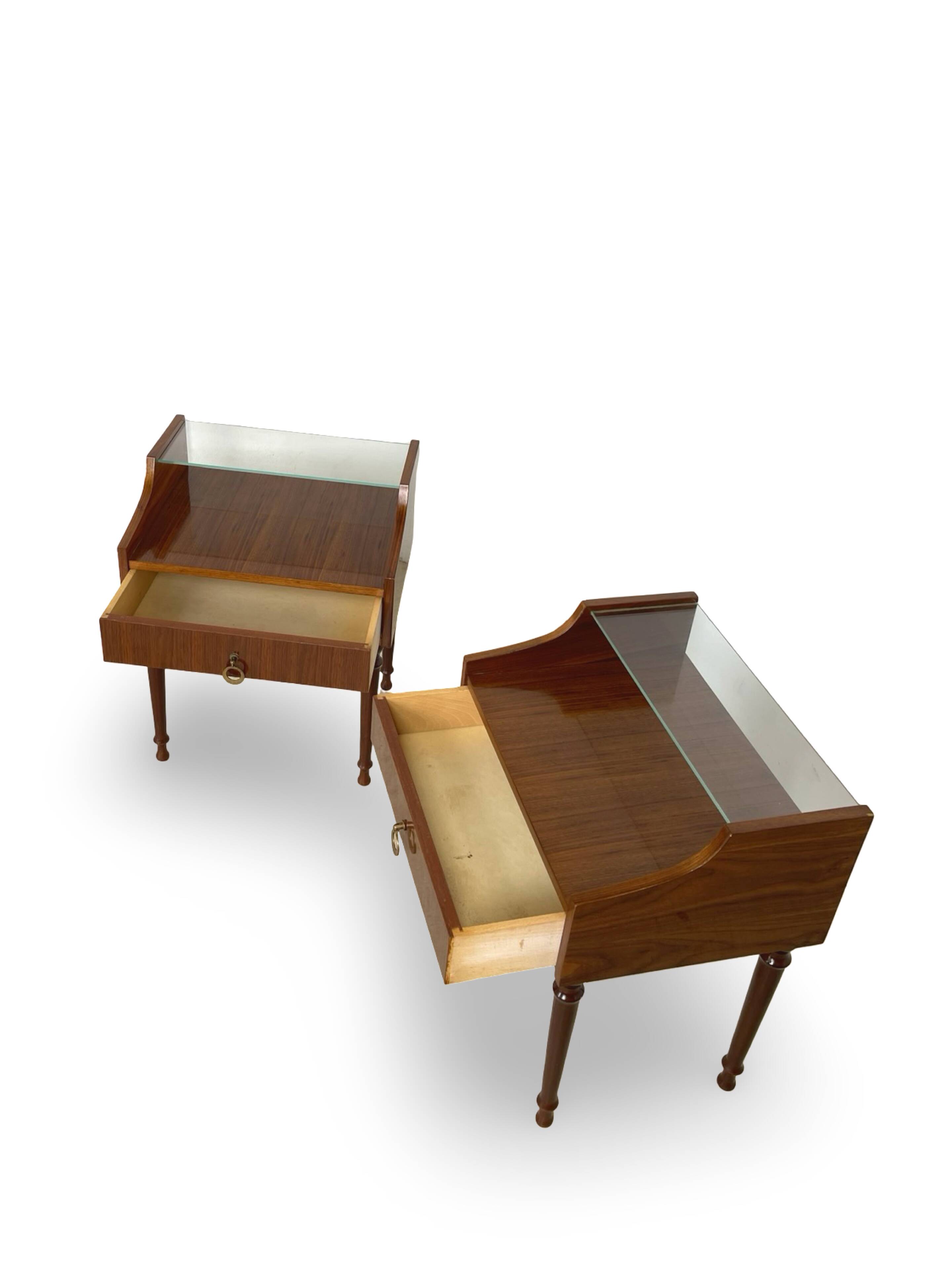 Tables de chevet italiennes des années 1950