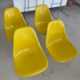 4 chaises jaune citron Eames pied Eiffel base herman Miller