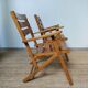 Lot de 2 fauteuils pliants vintage en bois