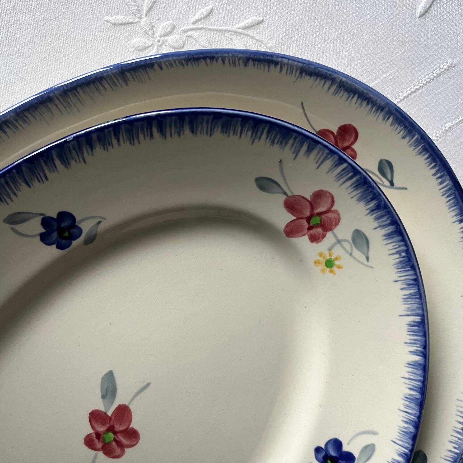 Dishes Digoin Mary-Lou