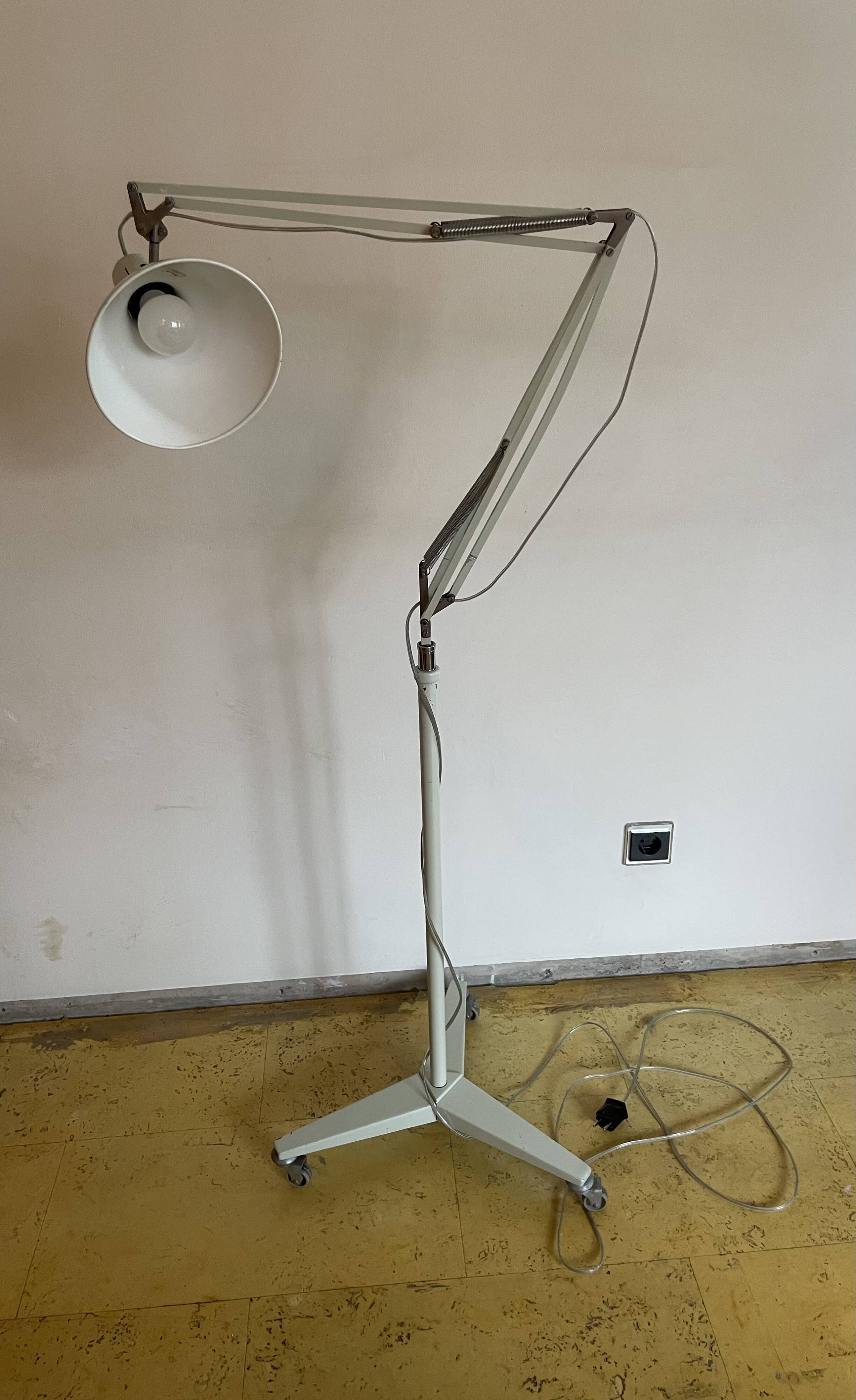 Adjustable and rollable standing light by H. Busquet for Hala Zeist