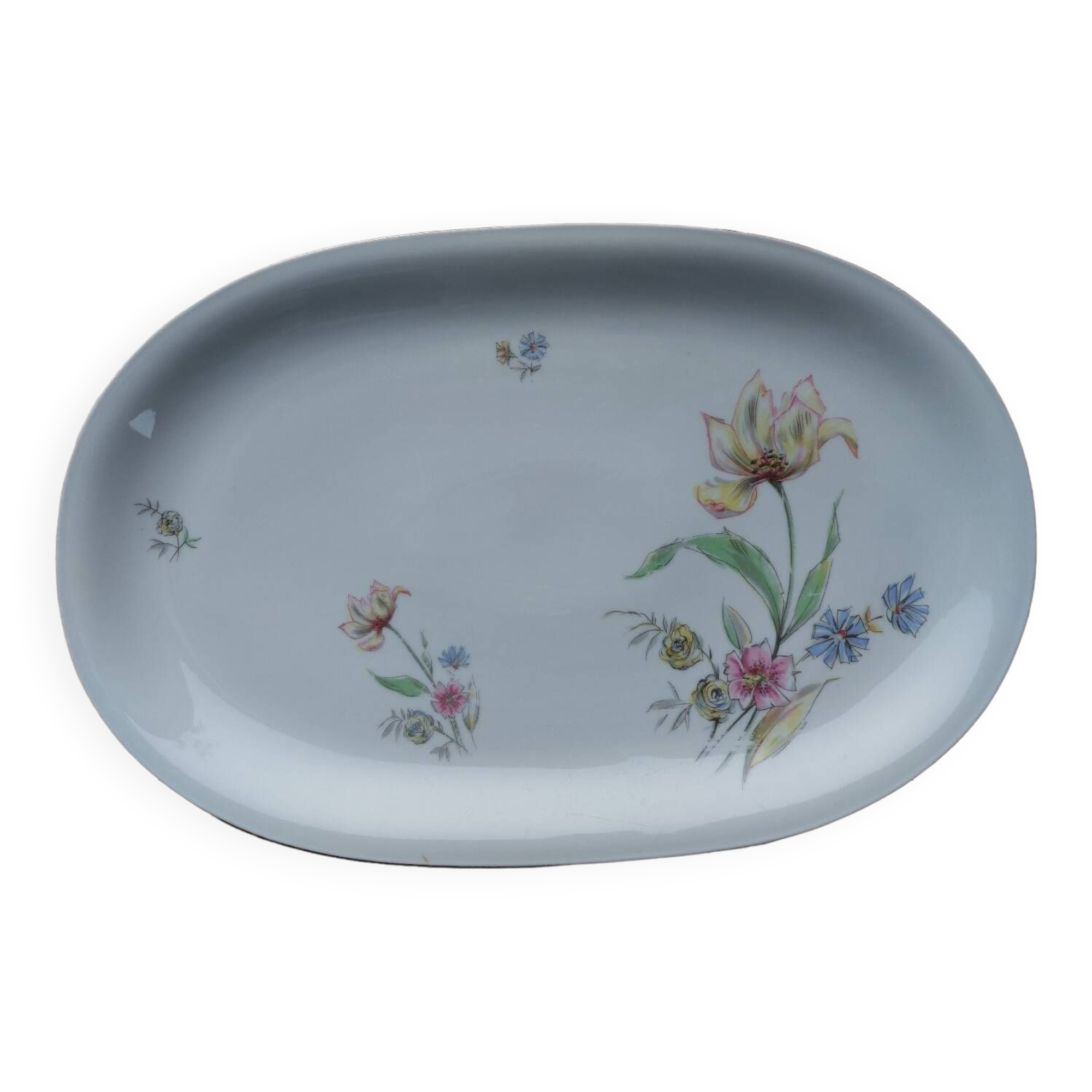 Oval serving dish in Bavarian porcelain