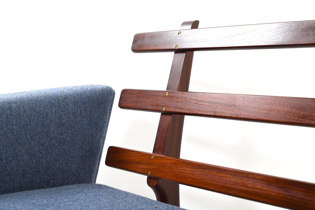 Canapé GE-236/4 en teck par Hans J. Wegner pour Getama années 1960