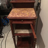 Chevet style Louis XVI en noyer