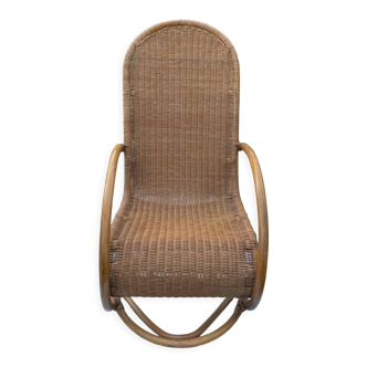 Rocking chair in rattan