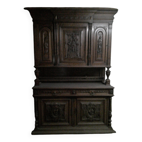 Buffet style Henri II