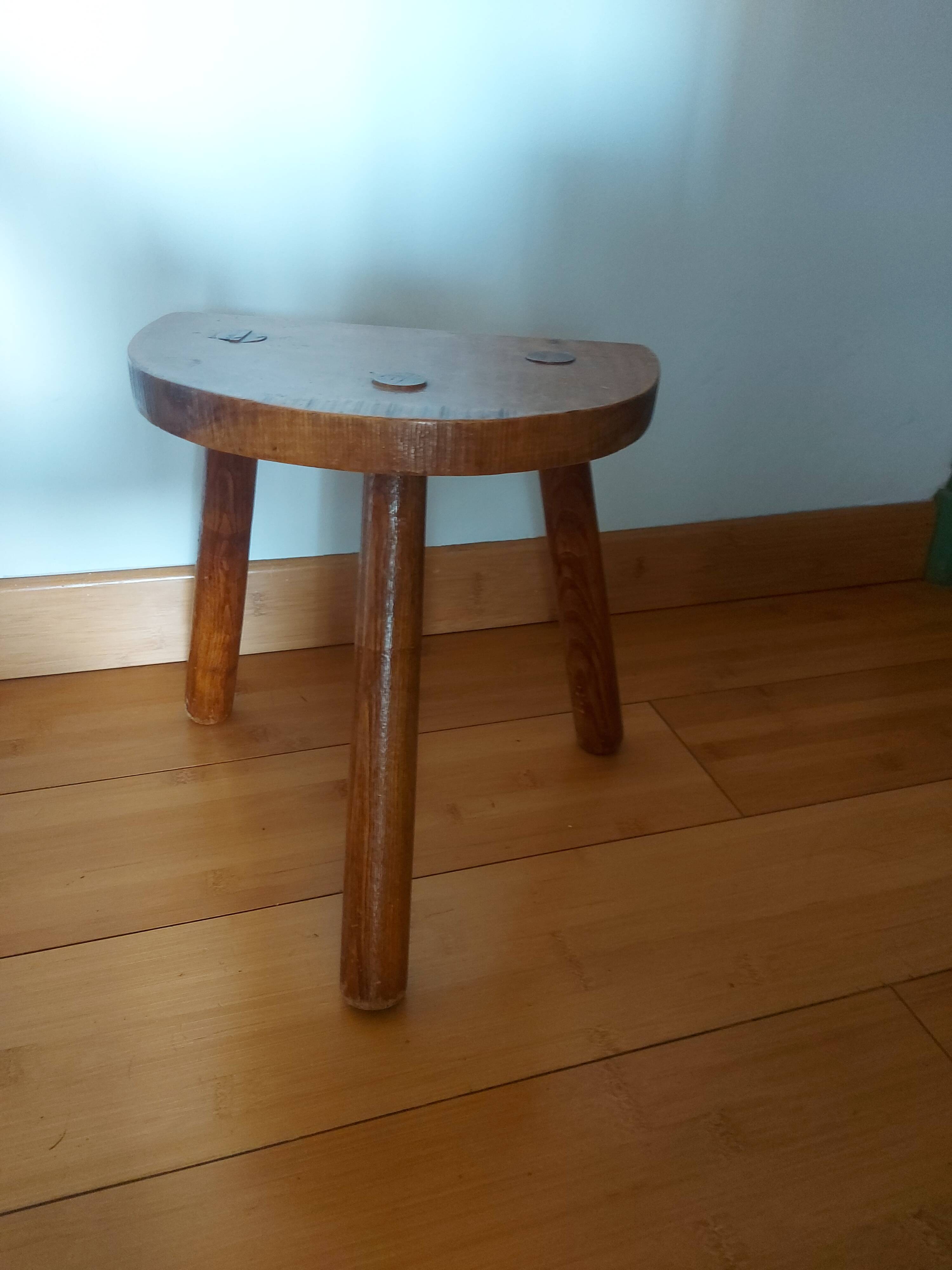 Cowwood stool
