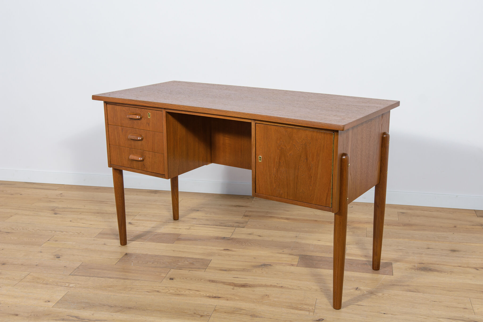 Mid-Century Danish Freestanding Teak Desk, 1960s