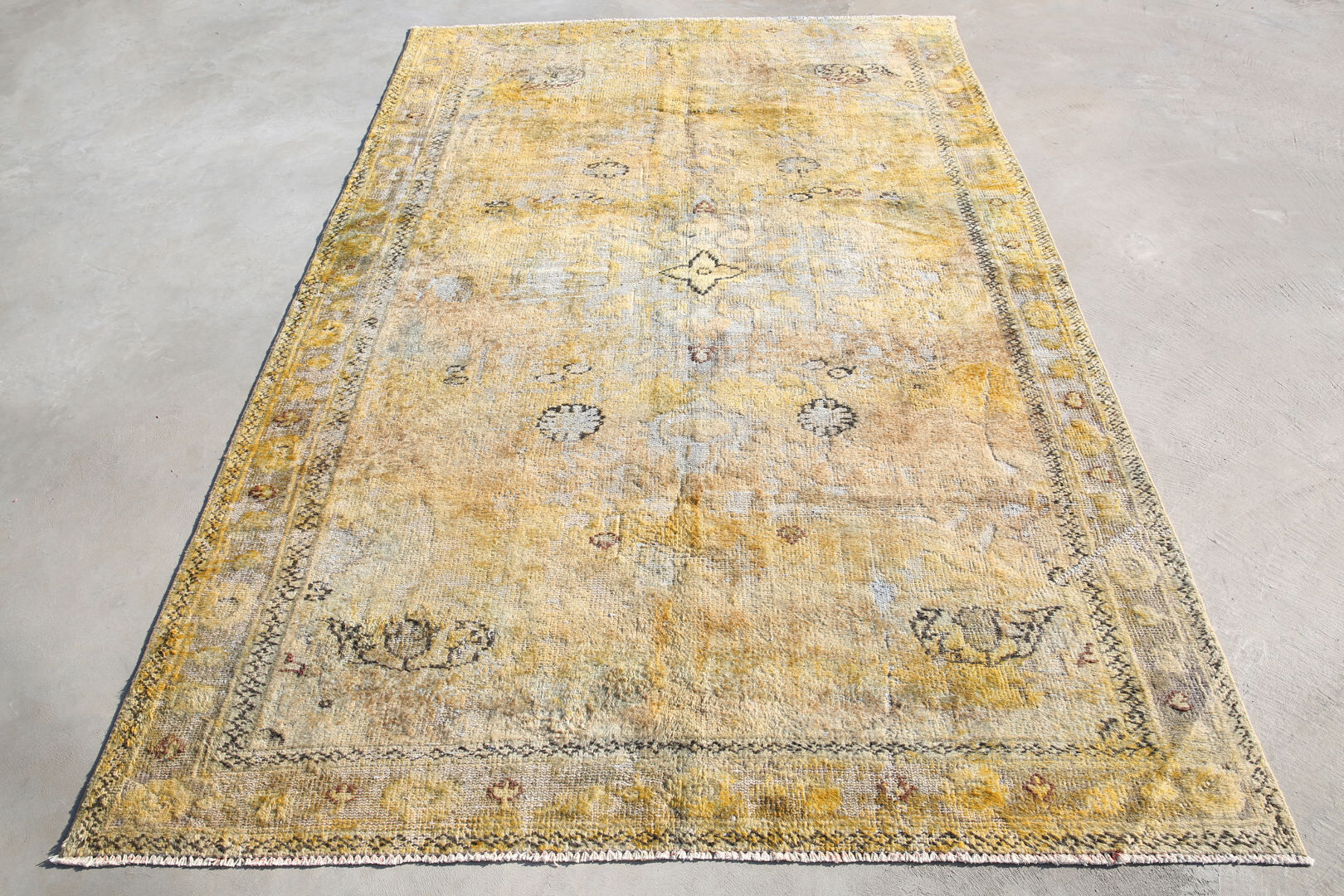 Carpet  204x295cm