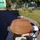 Scandinavian table