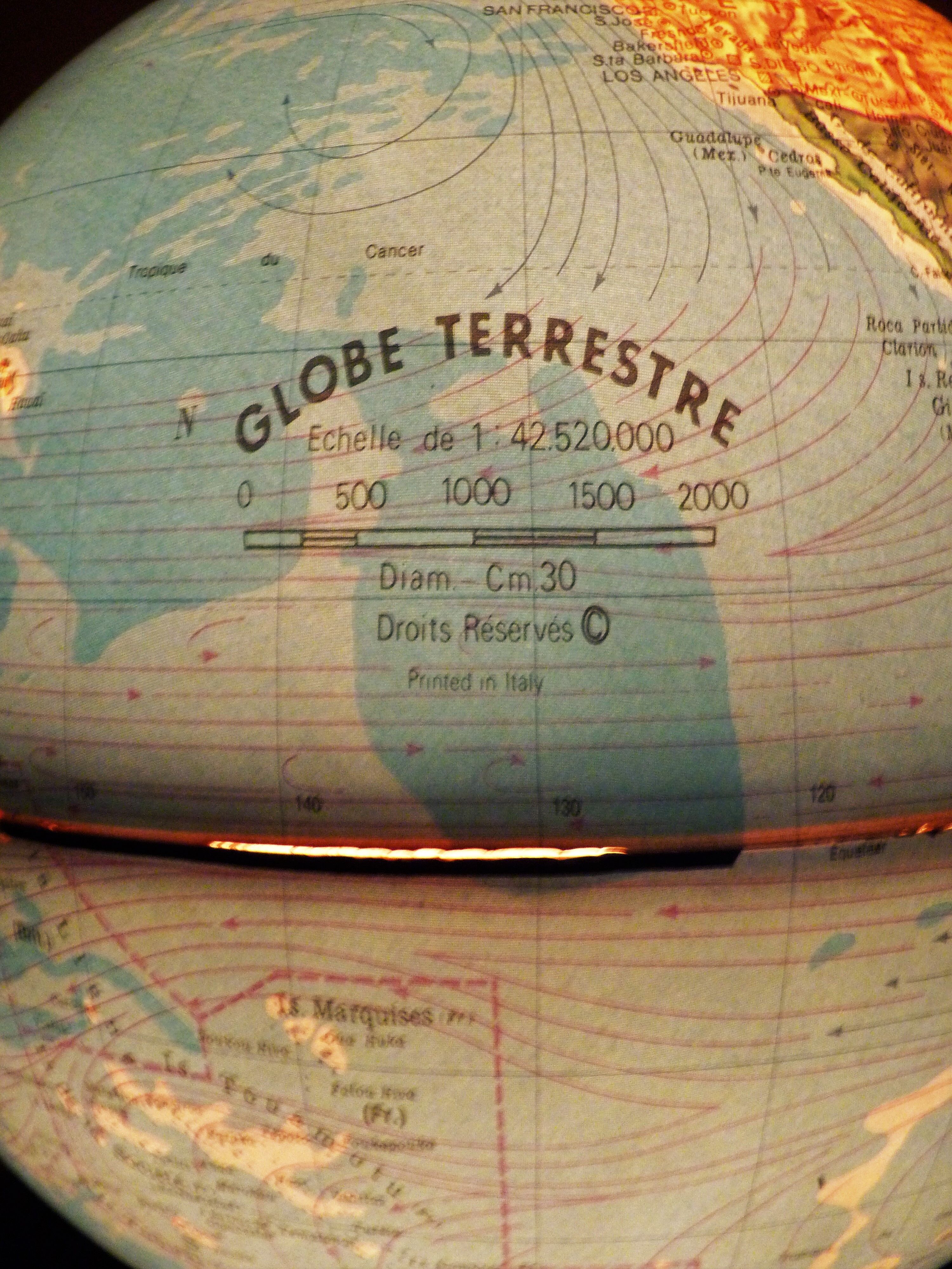 Luminous globe year 80