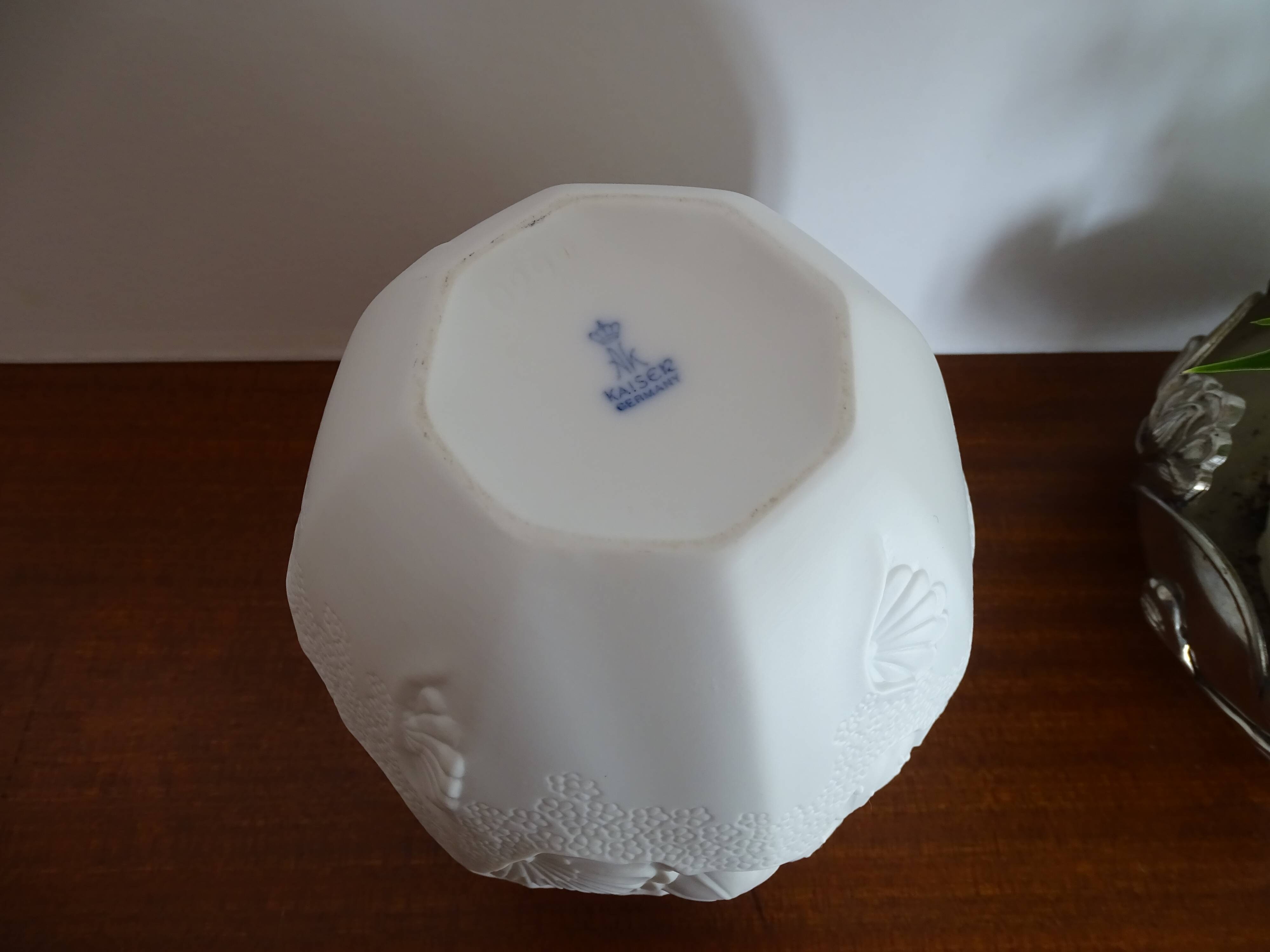 Kaiser Germany M Frey biscuit ball vase signed