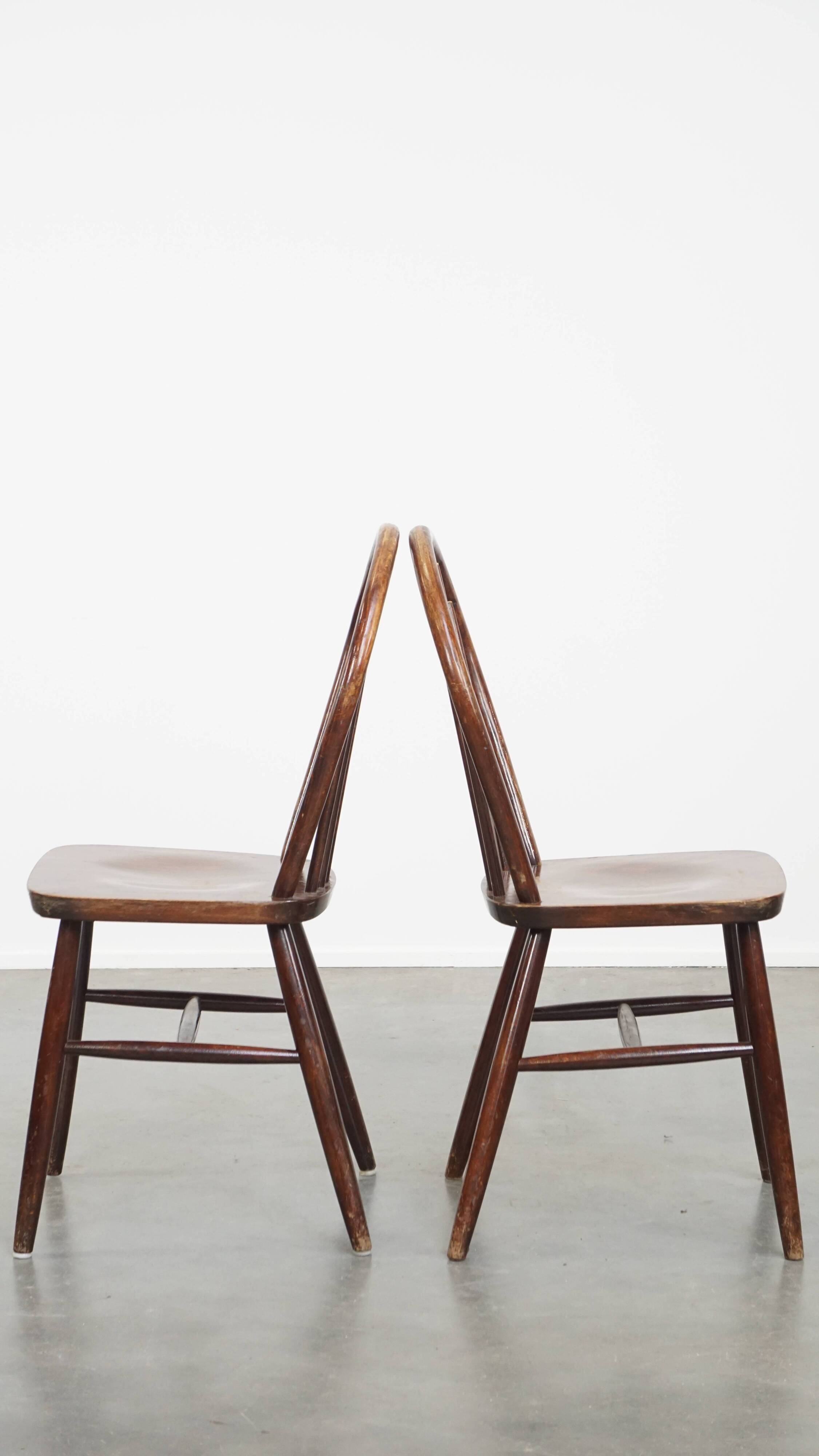 Set of 6 Vintage Wooden Windsor Spindle Chairs