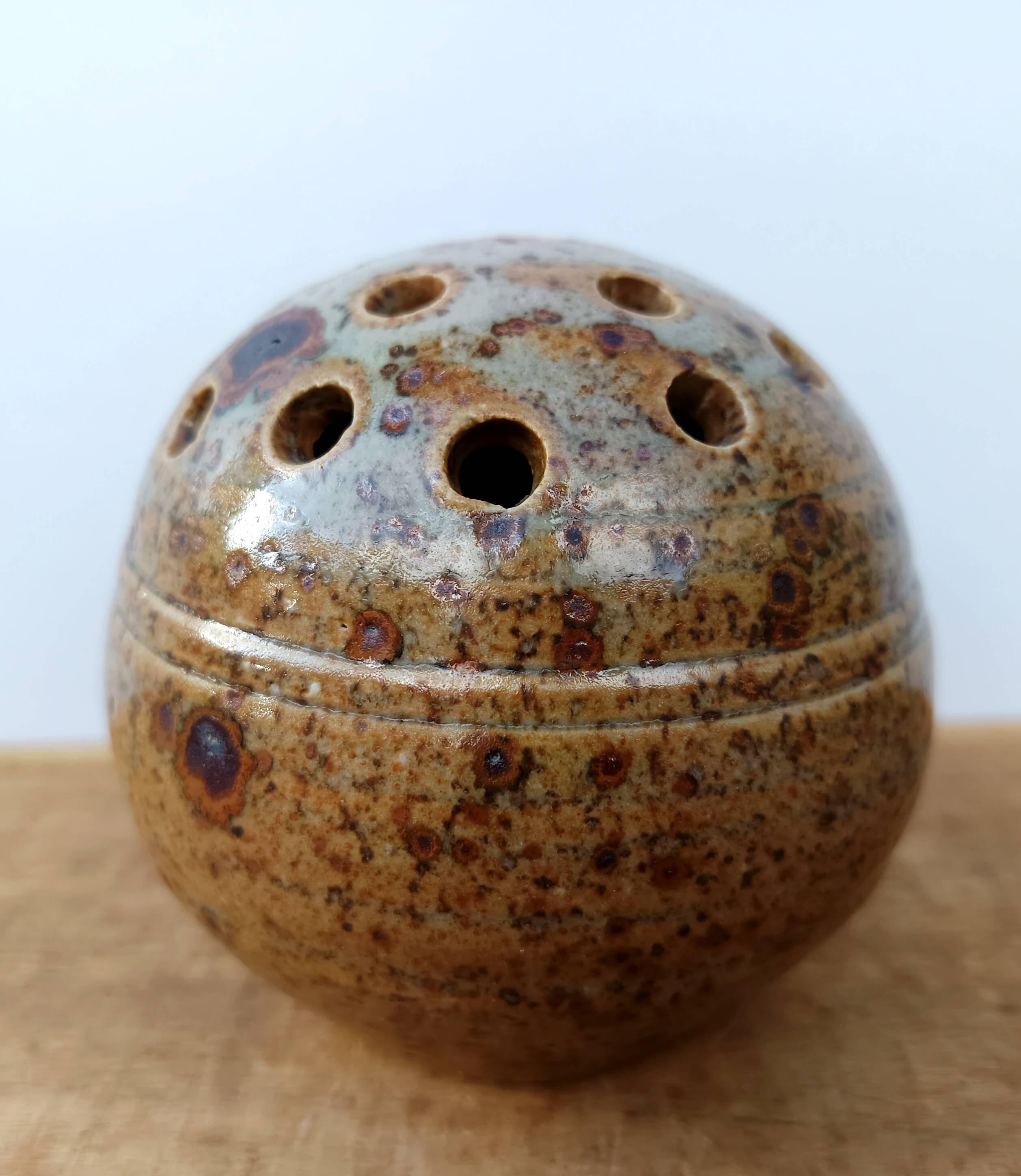 Pique fleurs vintage en grès pyrité Les Salicornes - Le Croisic
