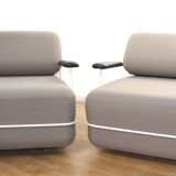 Paire de fauteuils Pebble, Bla Station