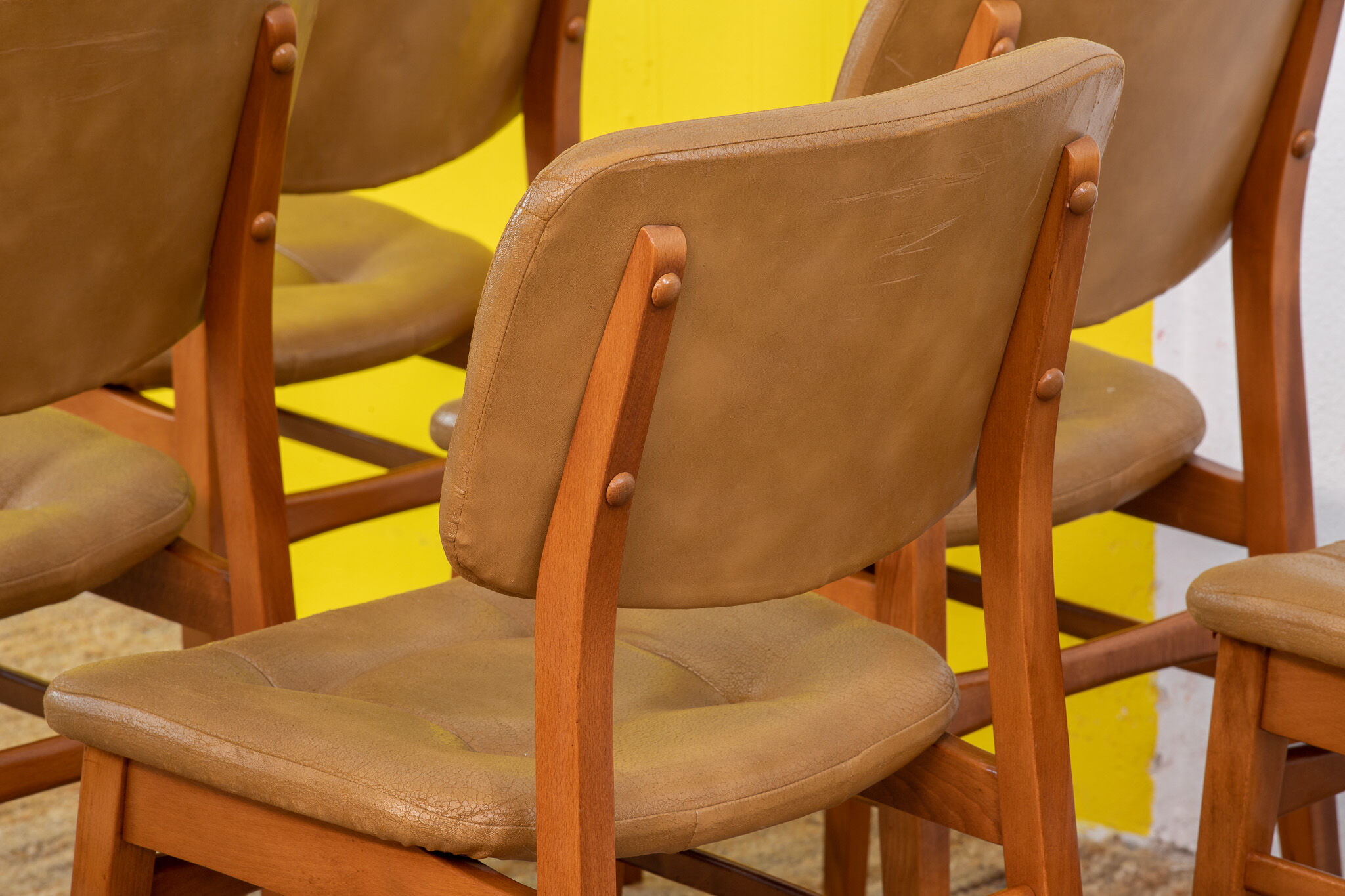 Scandinavian chairs 46 cm