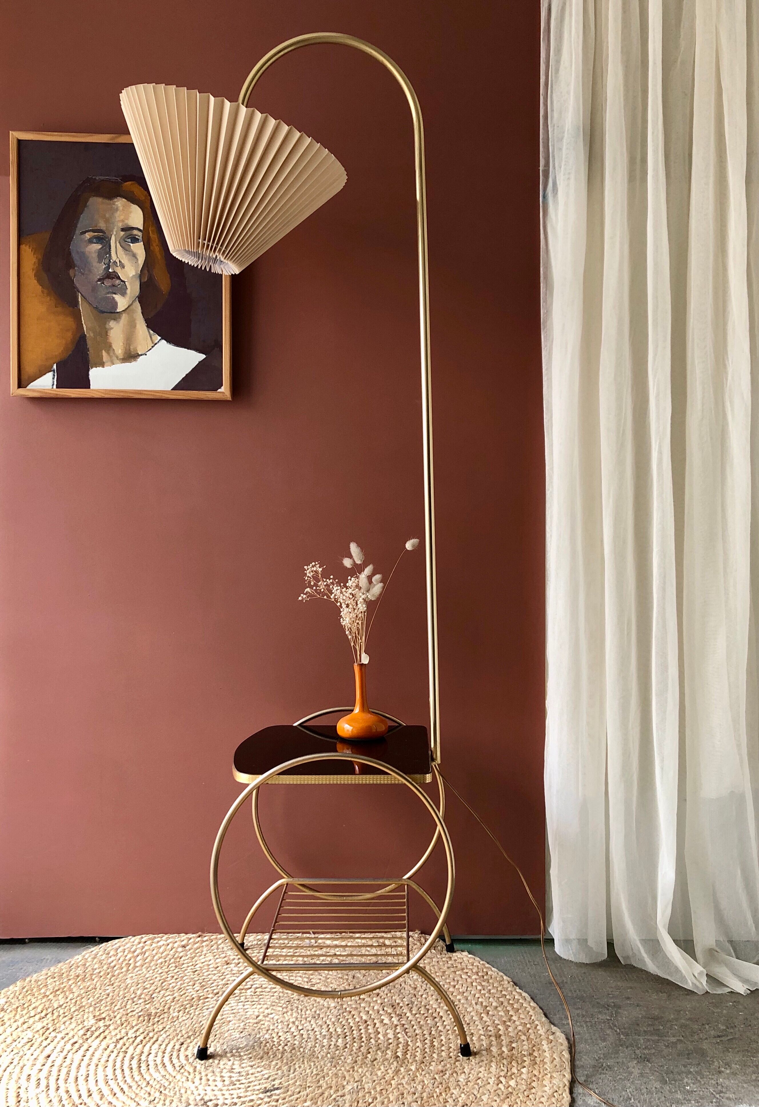 Vintage e-reader floor lamp