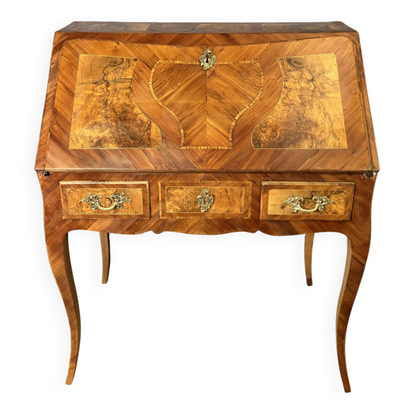 Bureau de pente Louis XV en marqueterie XVIII ème