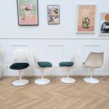 Tulip Chairs by Eero Saarinen