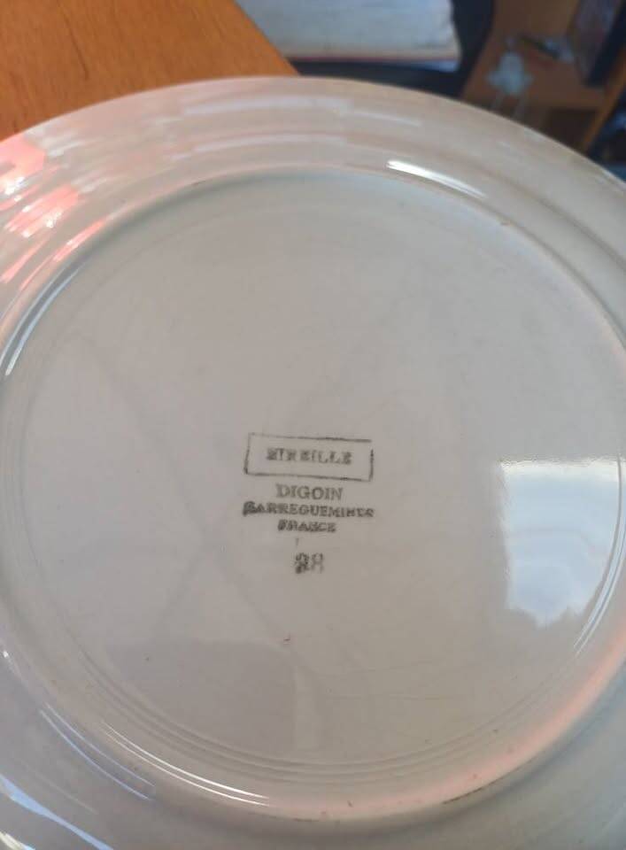 Digoin Sarreguemines dish Mireille